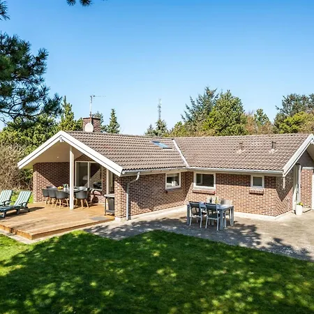 Famke - 1km From The Sea By Interhome Blavand