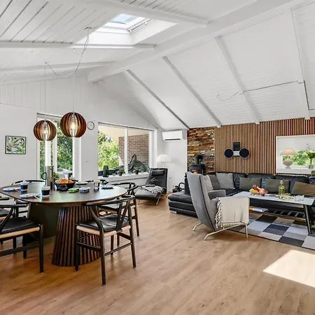 Semesterbostad Famke - 1km From The Sea By Interhome *