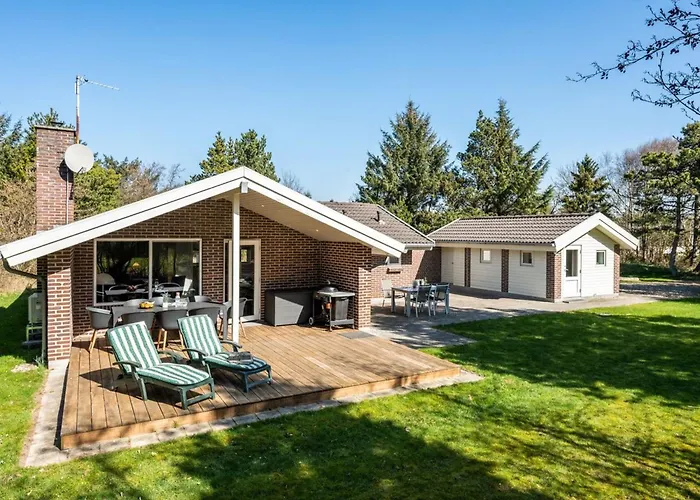 Famke - 1km From The Sea By Interhome