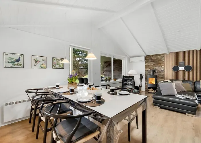 Famke - 1km From The Sea By Interhome